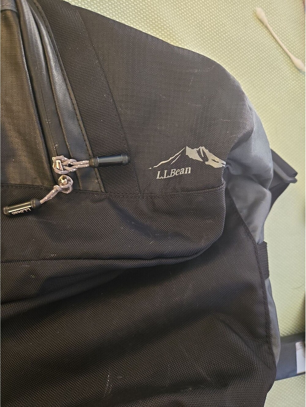 L.L. Bean x IDEXX Laboratories Tactical Black Gear Duffle Bag - Picture 2 of 6